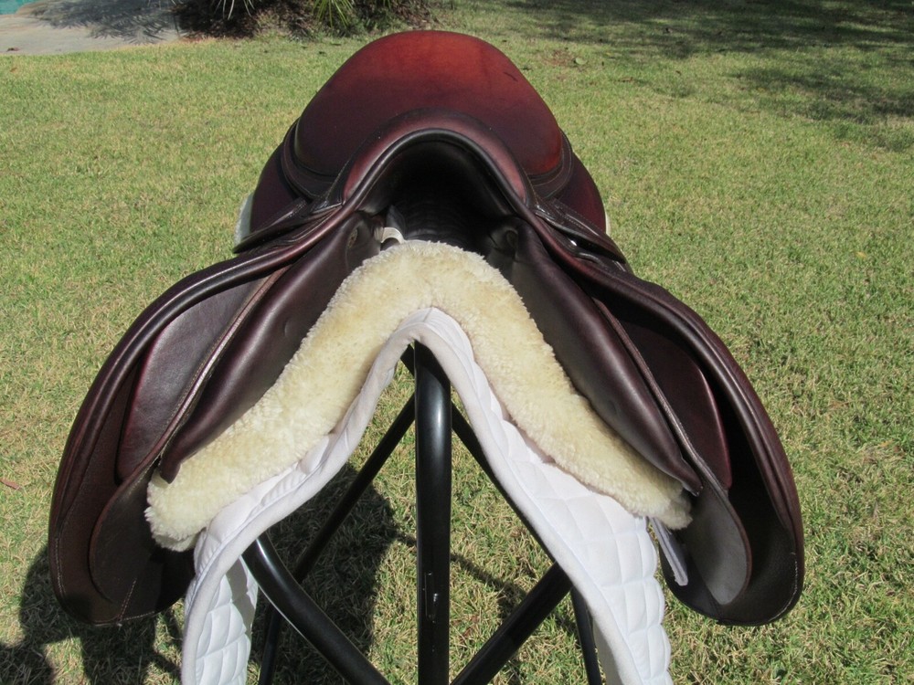17.5" DEVOUCOUX BIARRITZ LAB close contact jumping saddle 3A flaps-2019 MODEL