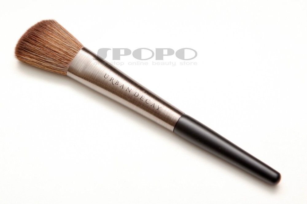 UDPro Collection Diffusing Blush Brush F-107 Makeup Bronzer Brush