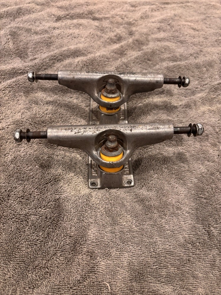 Original Stage 2 Independent Skateboard Trucks