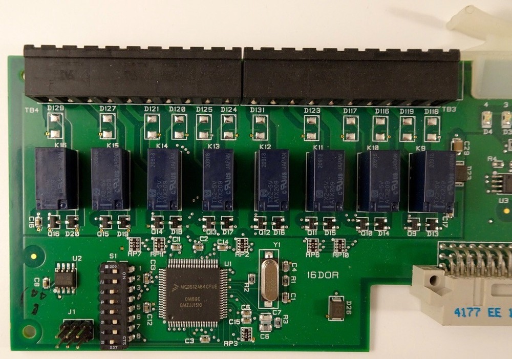 HID Mercury M5-16DOR Controller, New Old Stock