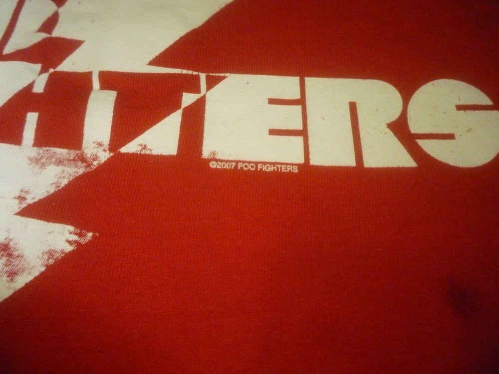 Foo Fighters Shirt - Used Size L - Good Condition!!!