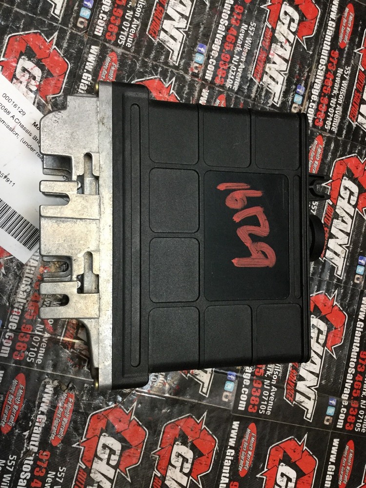 1996 96 VOLKSWAGEN VW JETTA MK3 TRANSMISSION COMPUTER CONTROL MODULE TCU