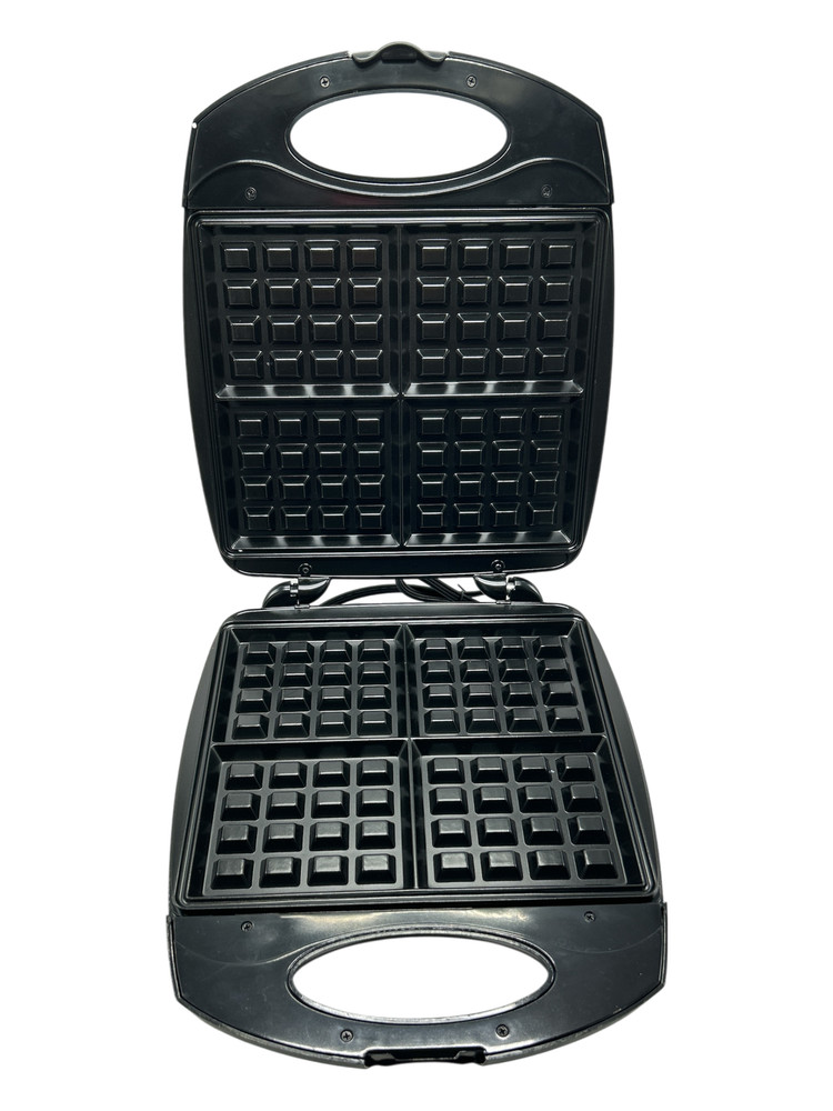 Hamilton Beach Belgian Waffle Maker Black/Stainless
