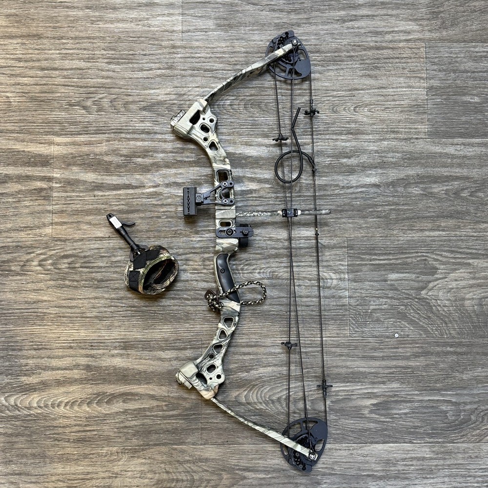 Diamond Archery Razor Edge Compound Bow (CP1020803)