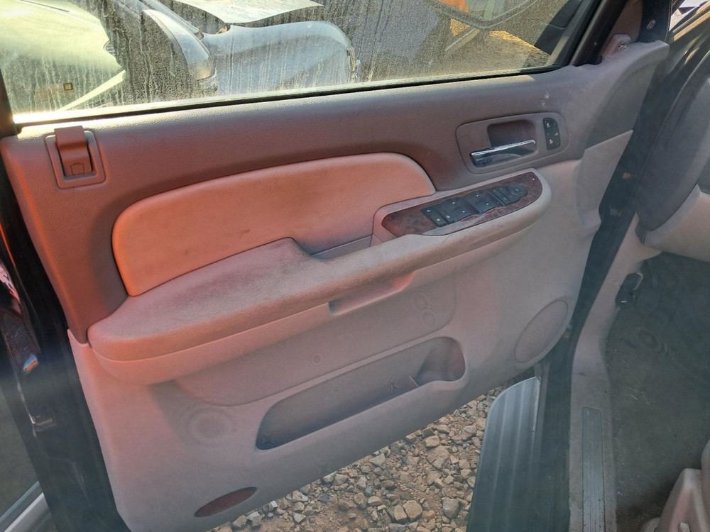 SUBCHEV15 2008 Glove Box 4789563