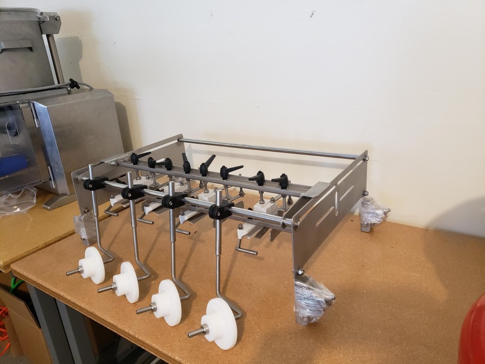Rondo fold over pastry ploughs - Ex display