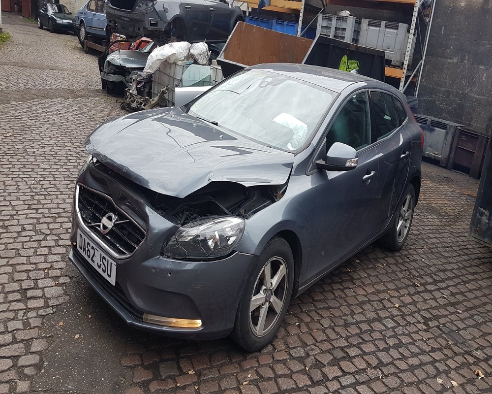 VOLVO V40 2012-2016 INFO DISPLAY SCREEN 31382525