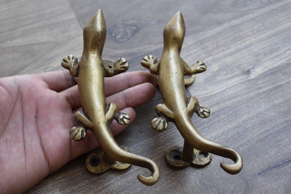 Vintage Brass Door Handle Lizard Heavy Gate Pull Drop Original Handle 2 Pcs