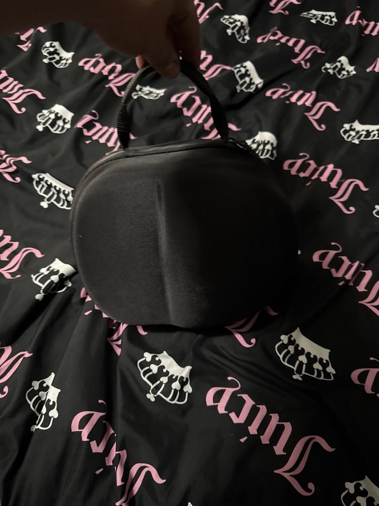 Meta Quest 2 128GB VR Bundle with Elite Strap with Battery, Controllers, Link Ca