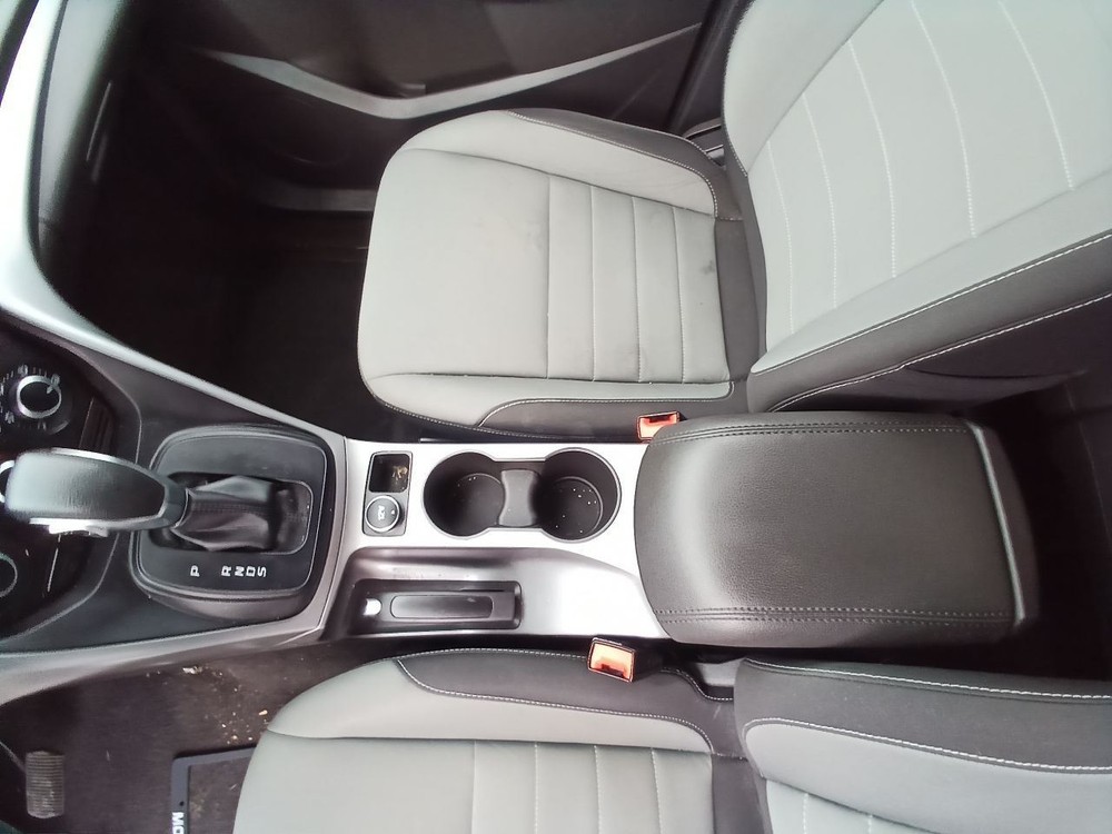 2016 ESCAPE Jack with tool 12744833