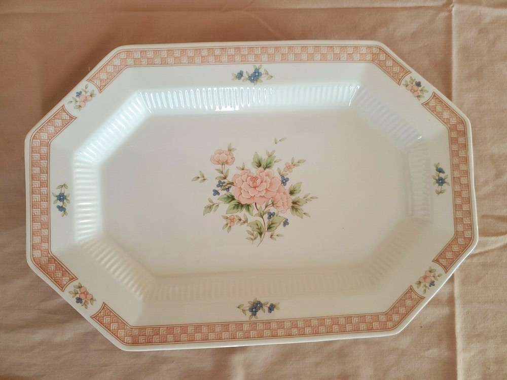 Cameo Rose 13" Platter by Nikko