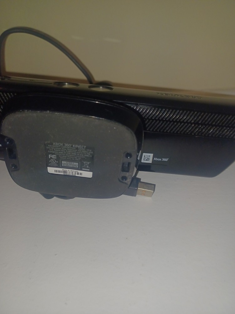 Xbox 360 Kinect Sensor Black Complete With Power AC Adapter Microsoft works