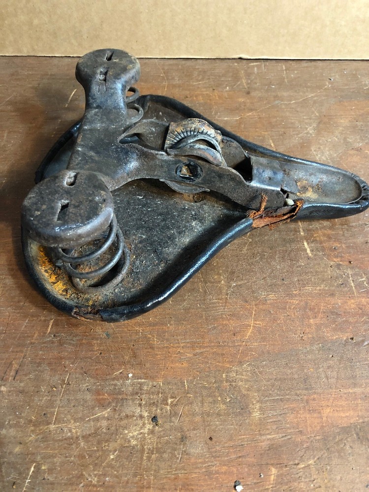 Vintage Troxel Spring Men’s Bicycle Seat