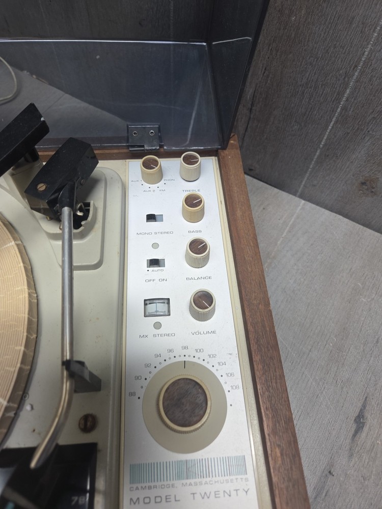 KLH Model Twenty Turntable