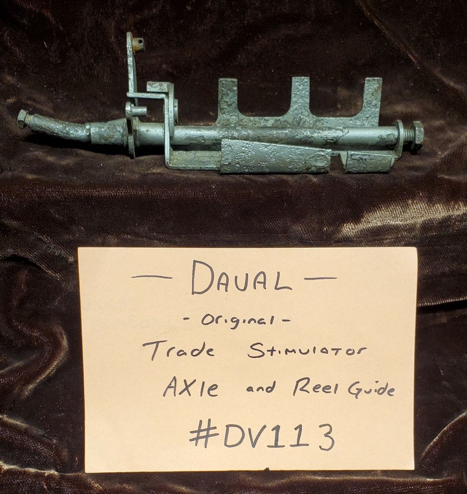 ORIGINAL DAVAL TRADE STIMULATOR AXLE & REEL GUIDE ORIGINAL  #DV113