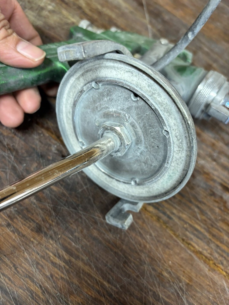 MP 4009 spray paint gun