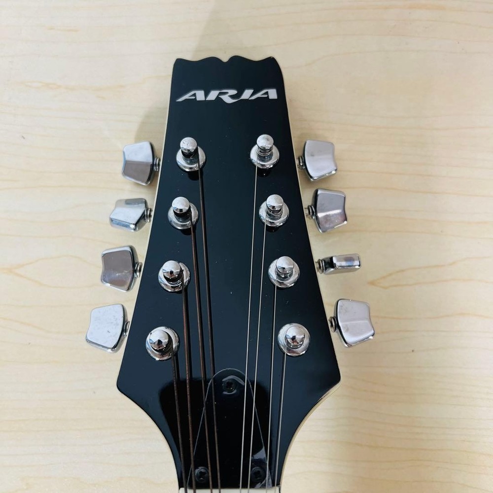 ARIA AM-20 Mandolin 8 string with hard case