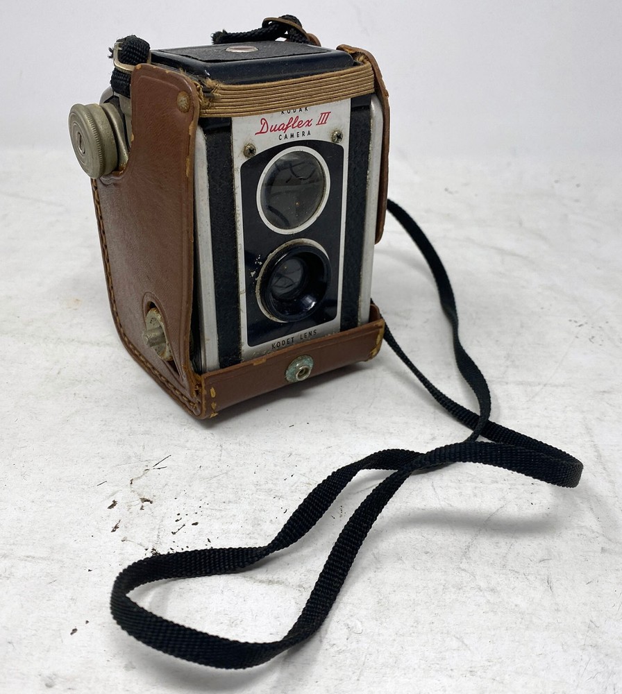 Vintage Kodak Duaflex III 3 Camera + Case