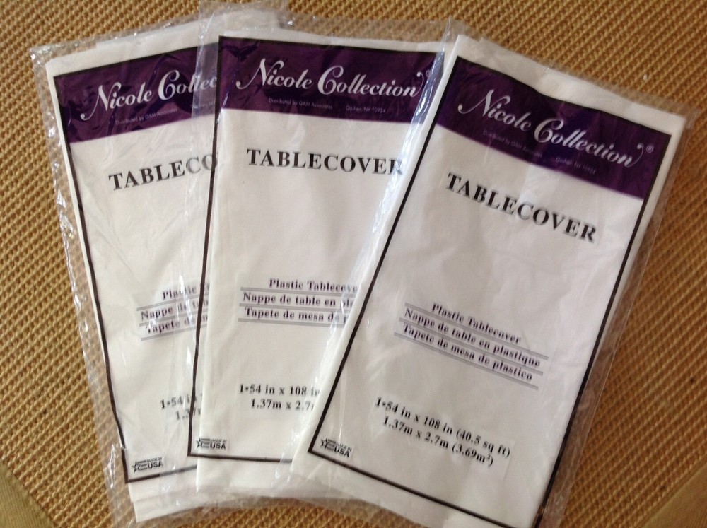 3 Packs 54" x 108" Plastic Tablecloths Rectangular 54" x 108" white,high quality