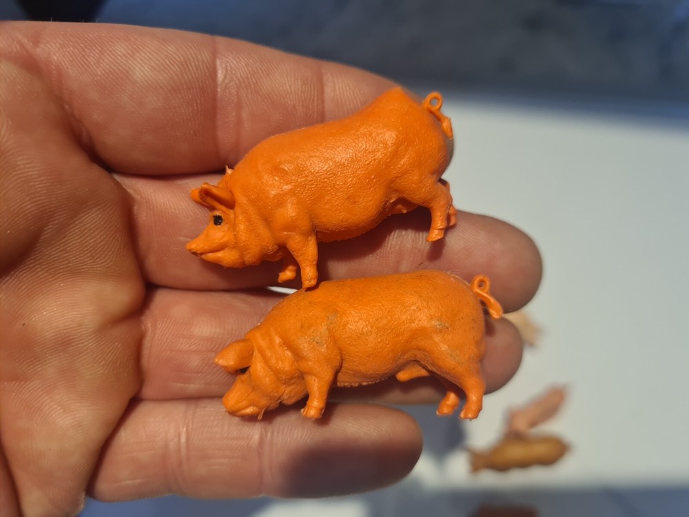 Vintage Britains Pigsty Please Read Description