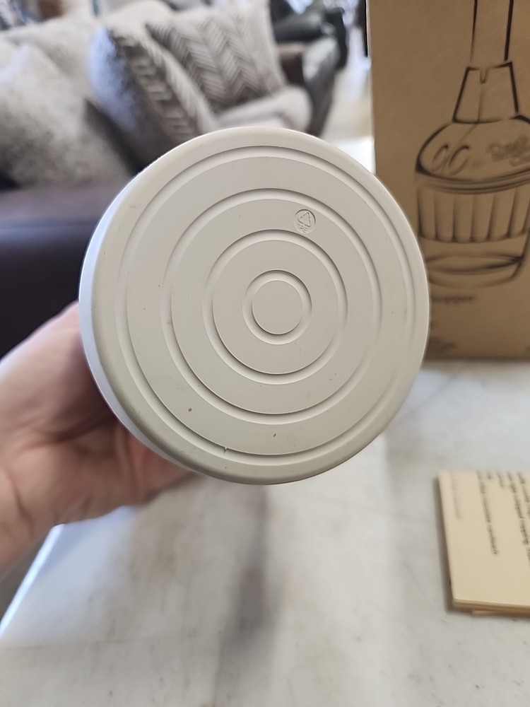 Original Pampered Chef # 2585 Push Function Food Chopper