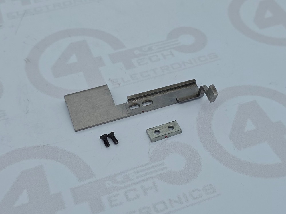 Universal Instruments Pusher 50117912