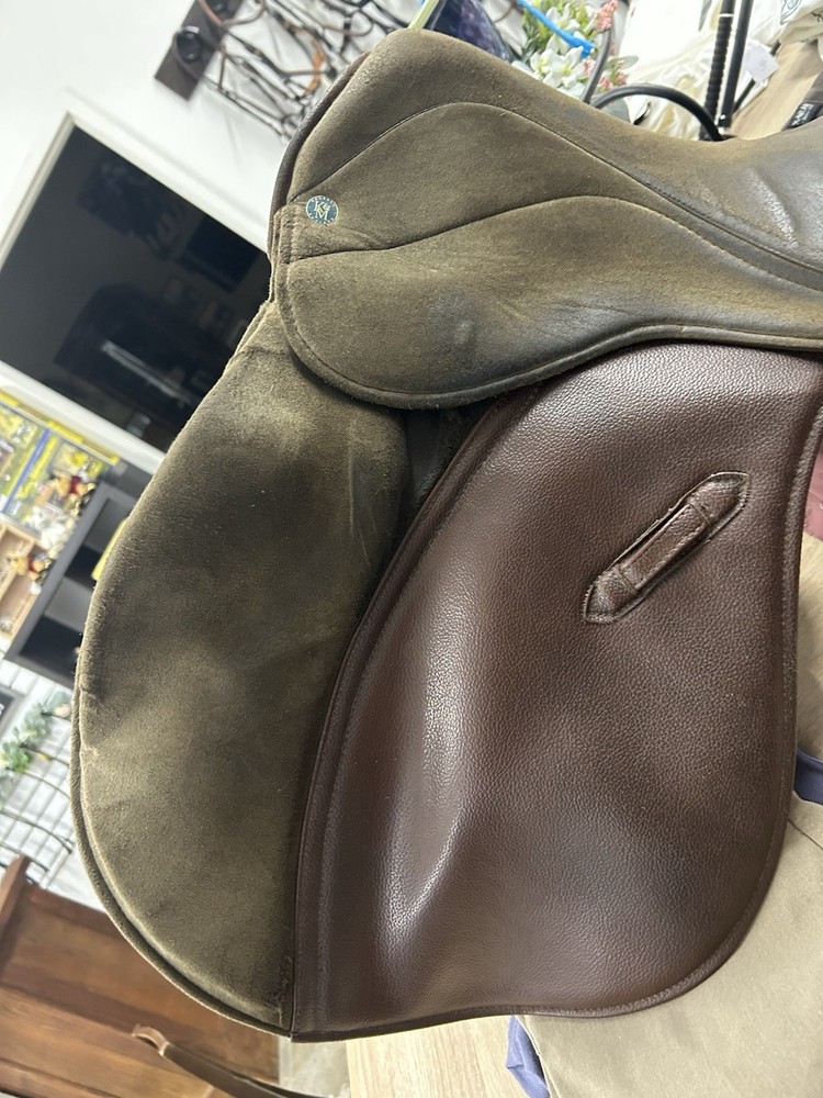 K & M Saddle Synthetic/Suede 17