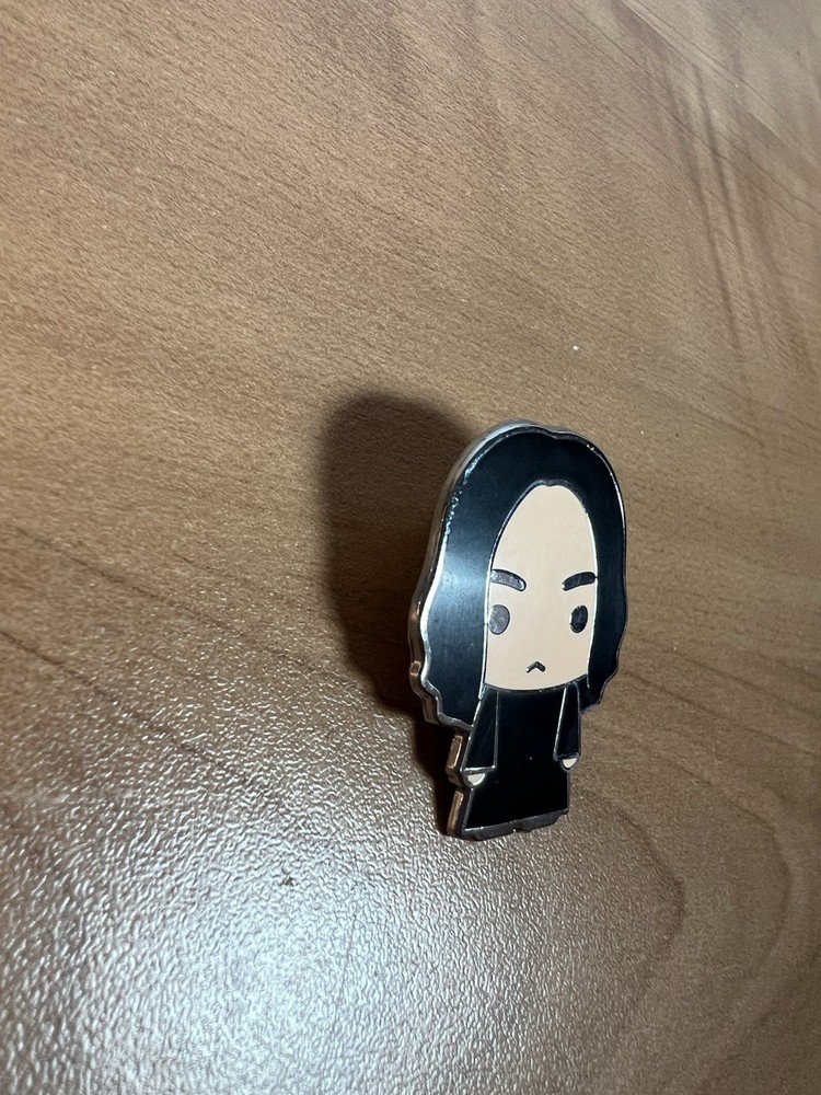 Paladrone Pin Severus Shape Harry Potter 1.25”