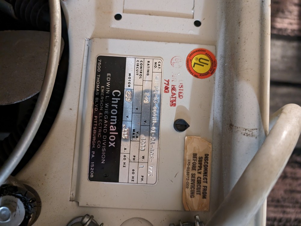 titan controller Helios 3