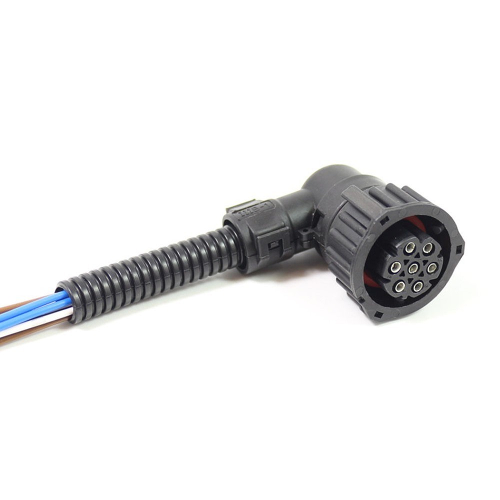 OE Number Compatibility Rear Tail Light Connector for MercedesBenz Sprinter