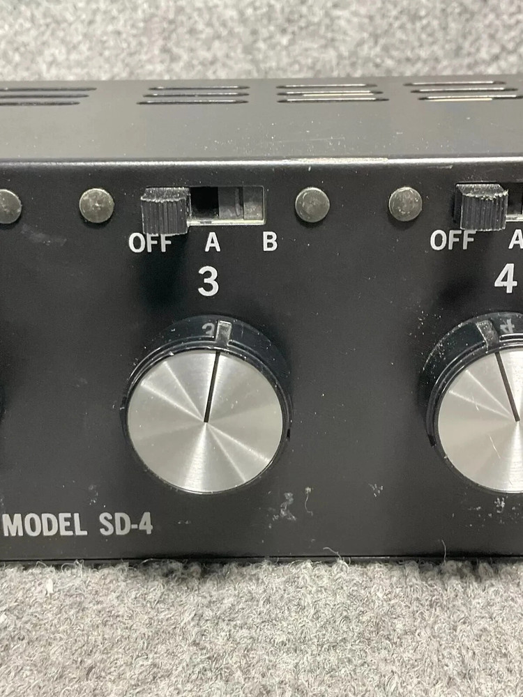 Russound SD-4 Volume Control Multi-Room Multi-Play Model Black