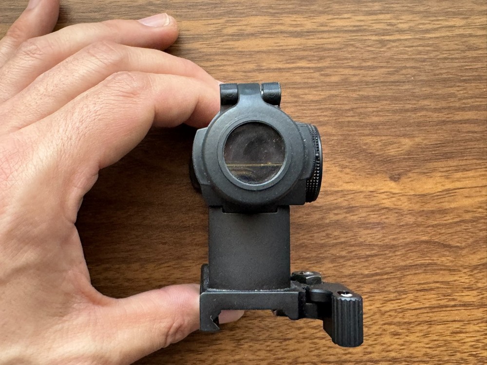 Aimpoint T2 Red Dot Sight with LaRue Mount (T-2 Micro)