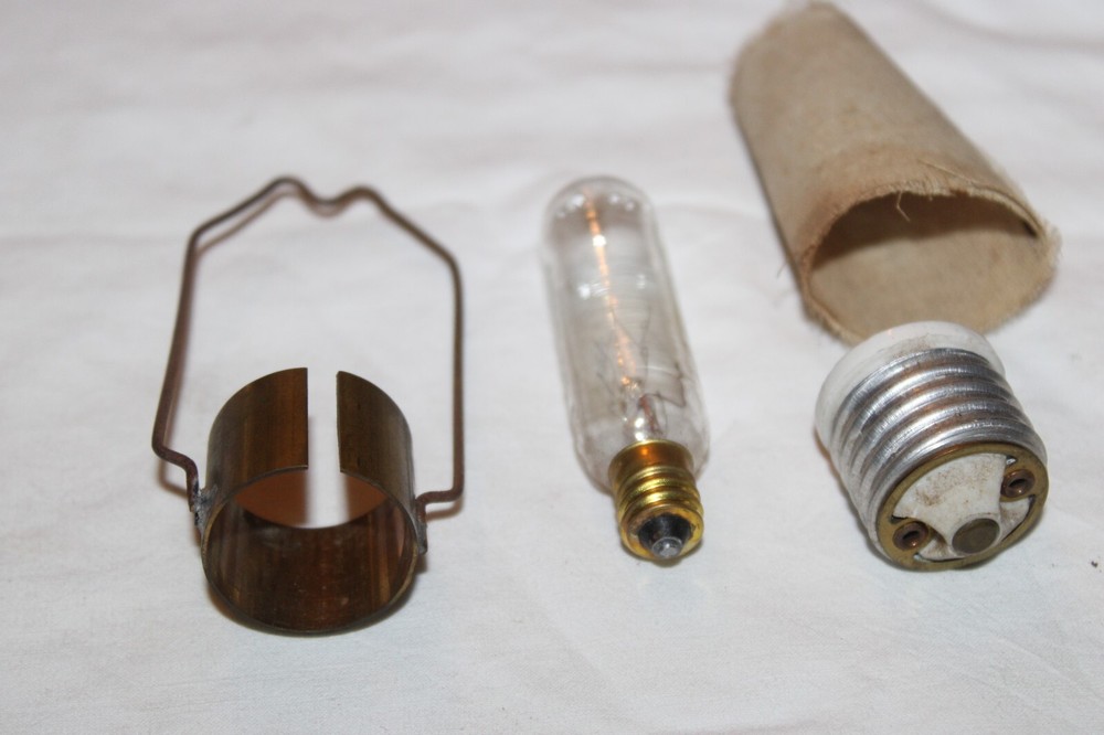 Vintage 15w Lightbulb w/Socket Adapter and Protector