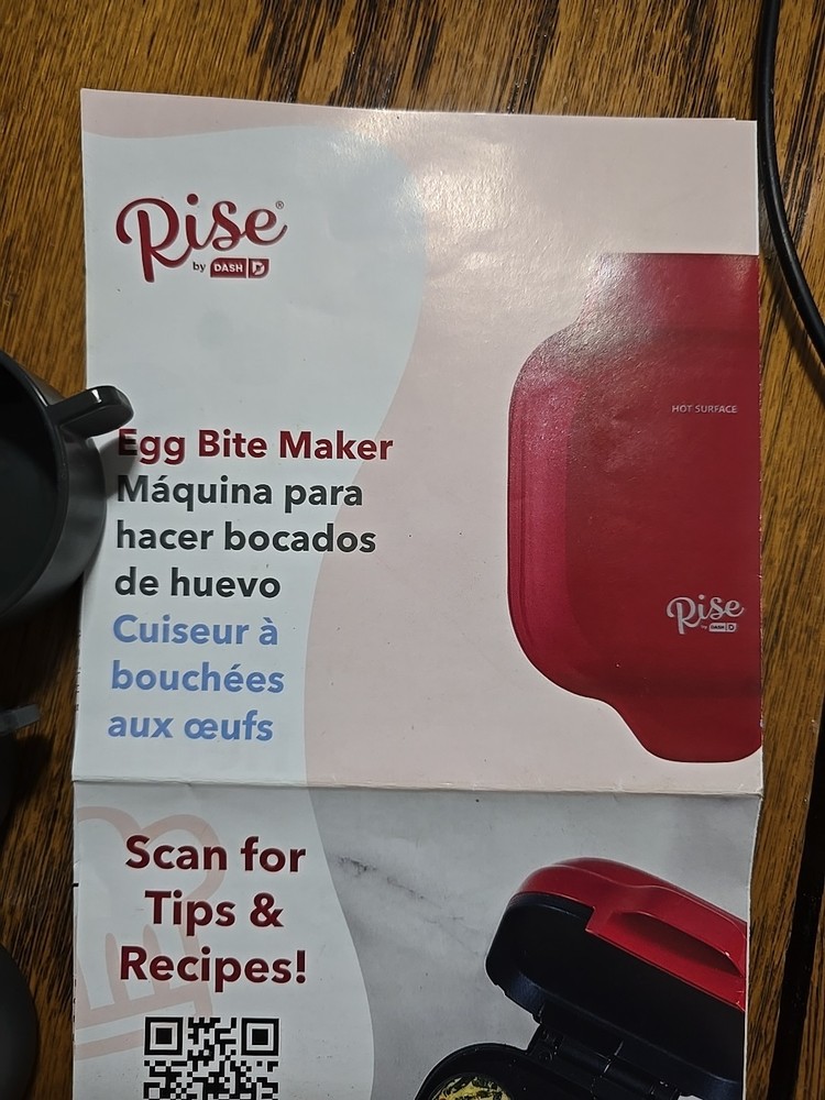 Red Dash Rise Used Egg Bite Maker Makes 4 Egg Bites