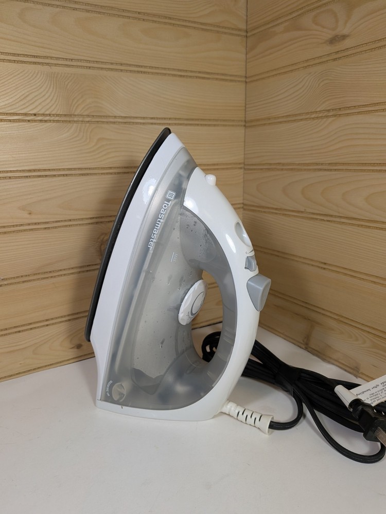 Toast Master Clothes Iron Model TM300 White Tested