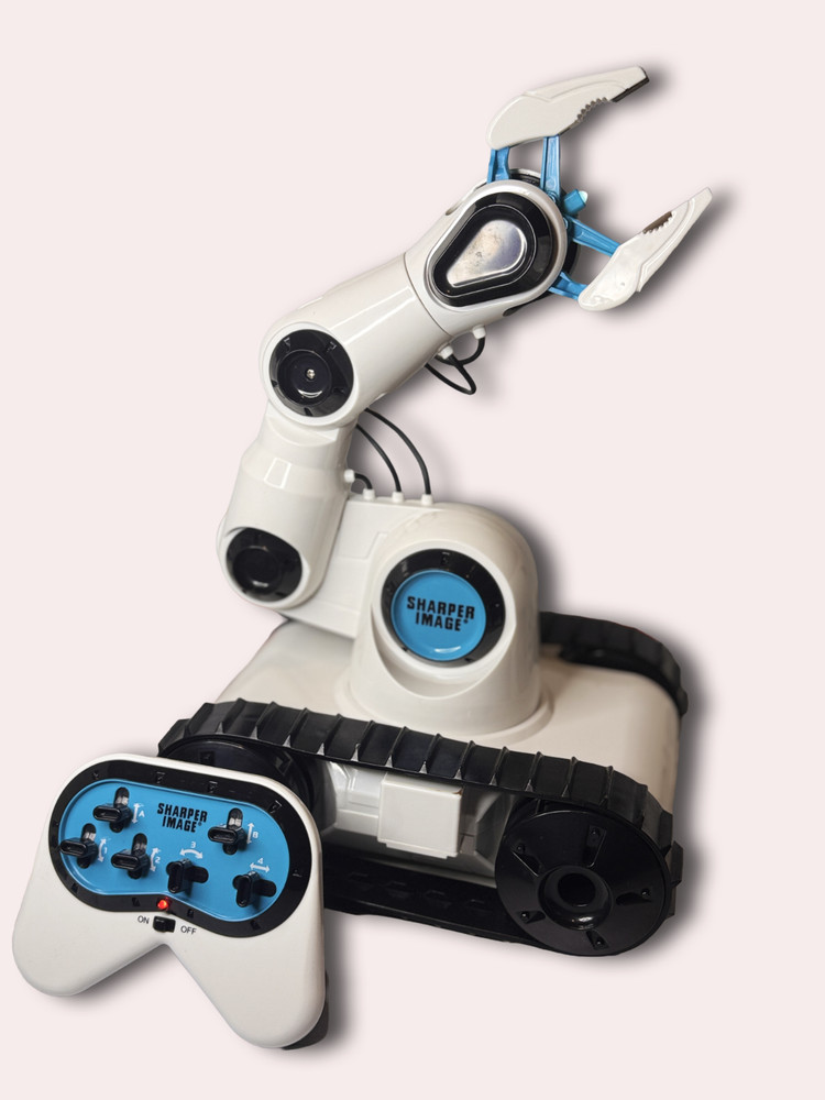 Sharper Image FULL FUNCTION WIRELESS CONTROL Robotic Arm