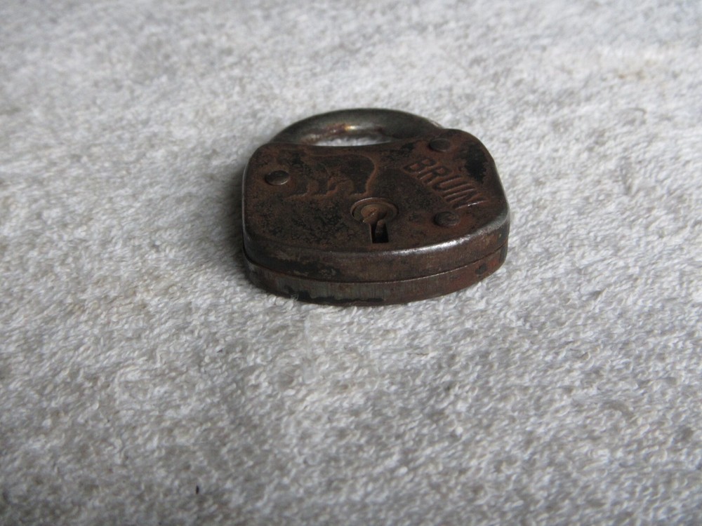 vintage Bruin eagle lock co padlock (No Key
