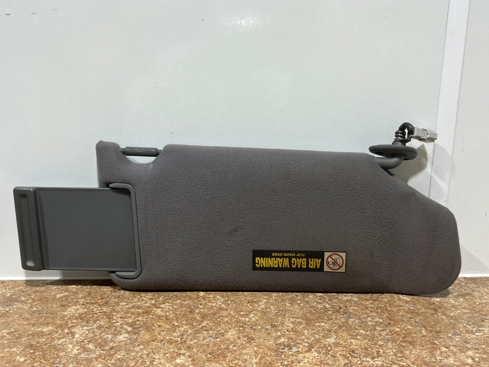 2002 ACURA TL LEFT DRIVER SIDE SUNVISOR. GREY. LIGHTED