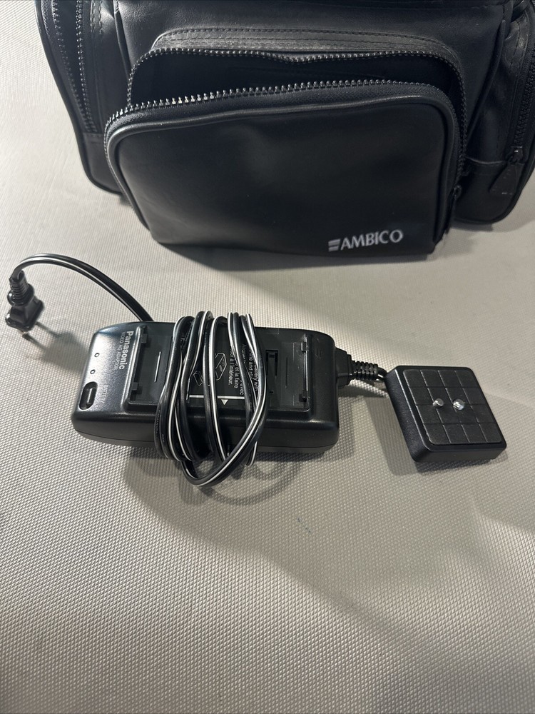 Quasar Palmcorder VM575 Camcorder UNTESTED
