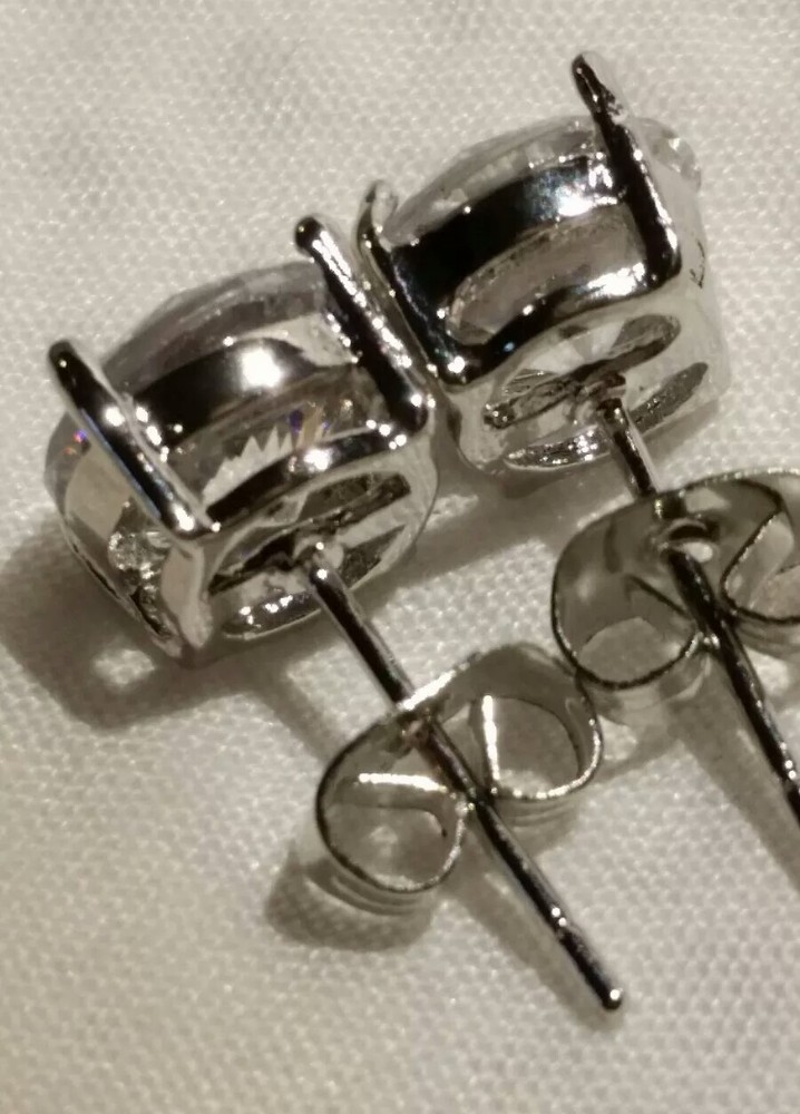 Brilliant Rhinestone Stud Earrings