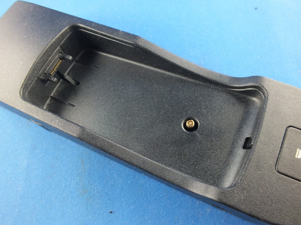 Original snap in holder adapter BMW Sony Ericsson K610i mobile case instructions