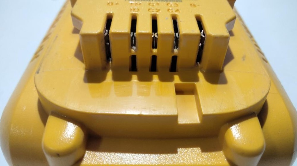 DEWALT DCD708 (P32004215)