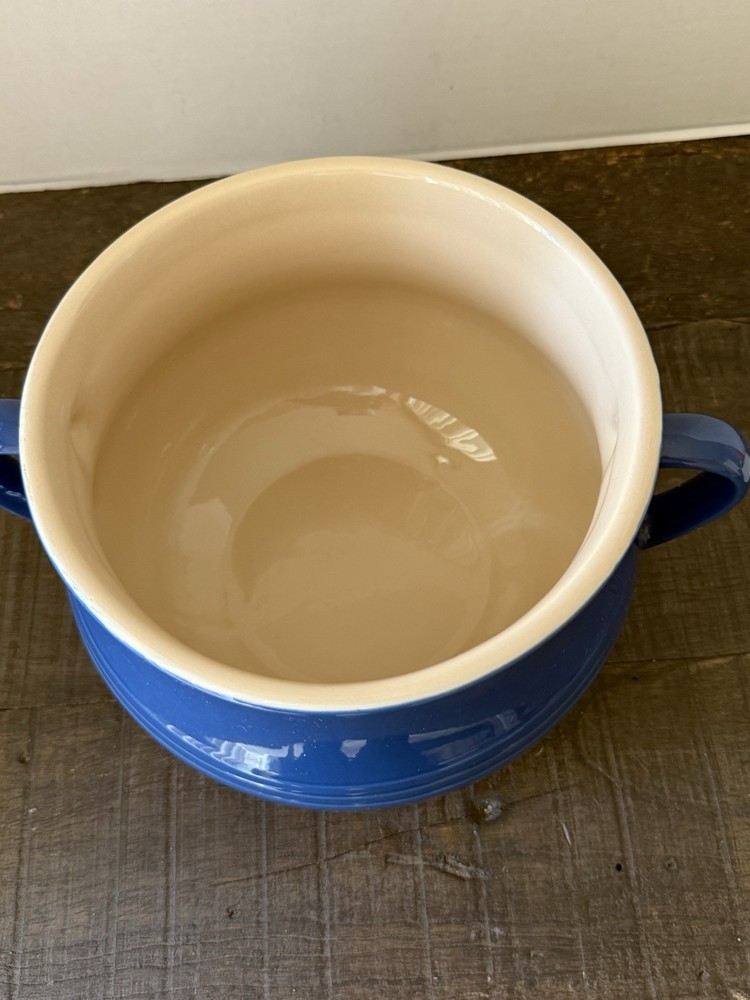 Le Creuset Large Two Handle Pot Blue 2 Handle Pot 6'' by 8''