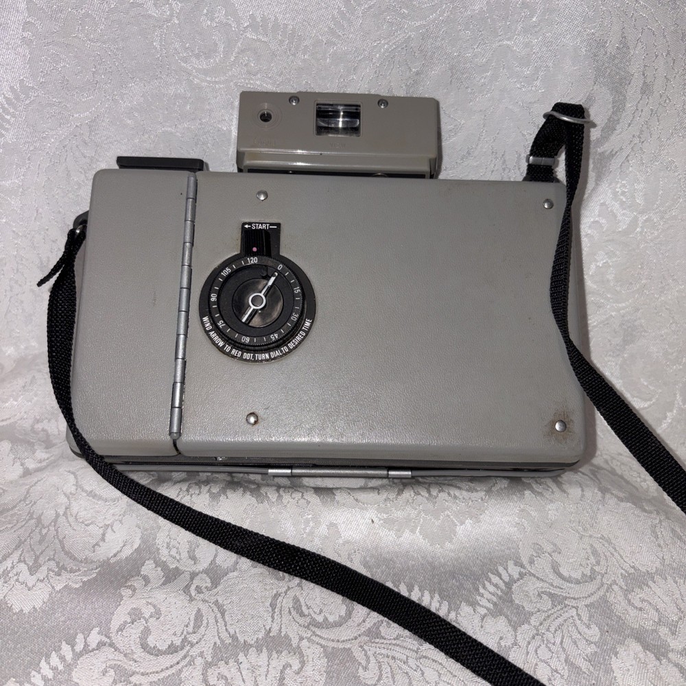 Vintage Polaroid Land Camera Countdown 70