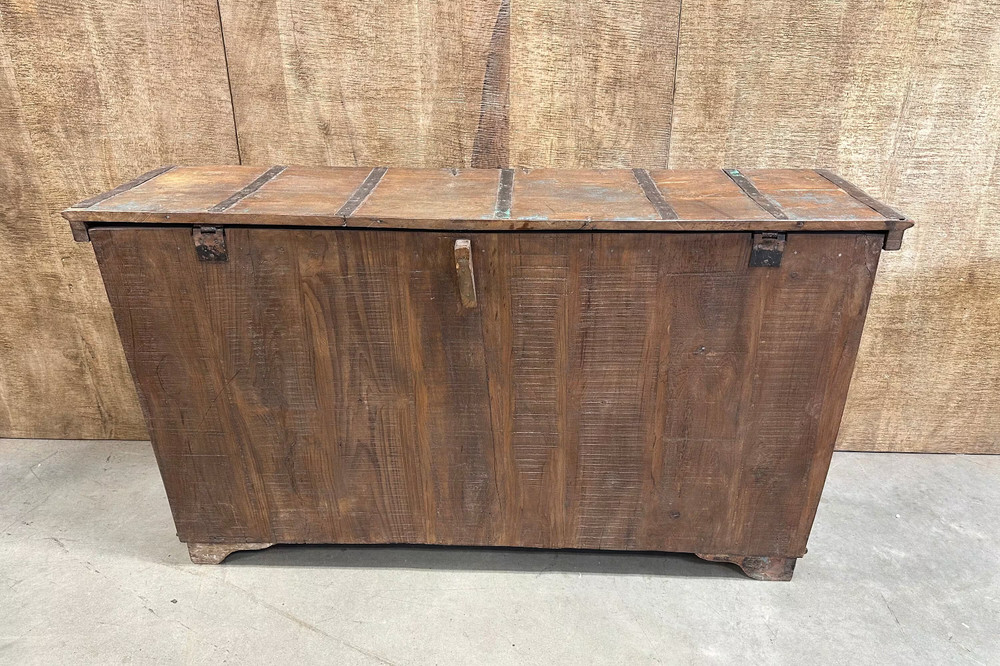 Vintage Wood Trunk.