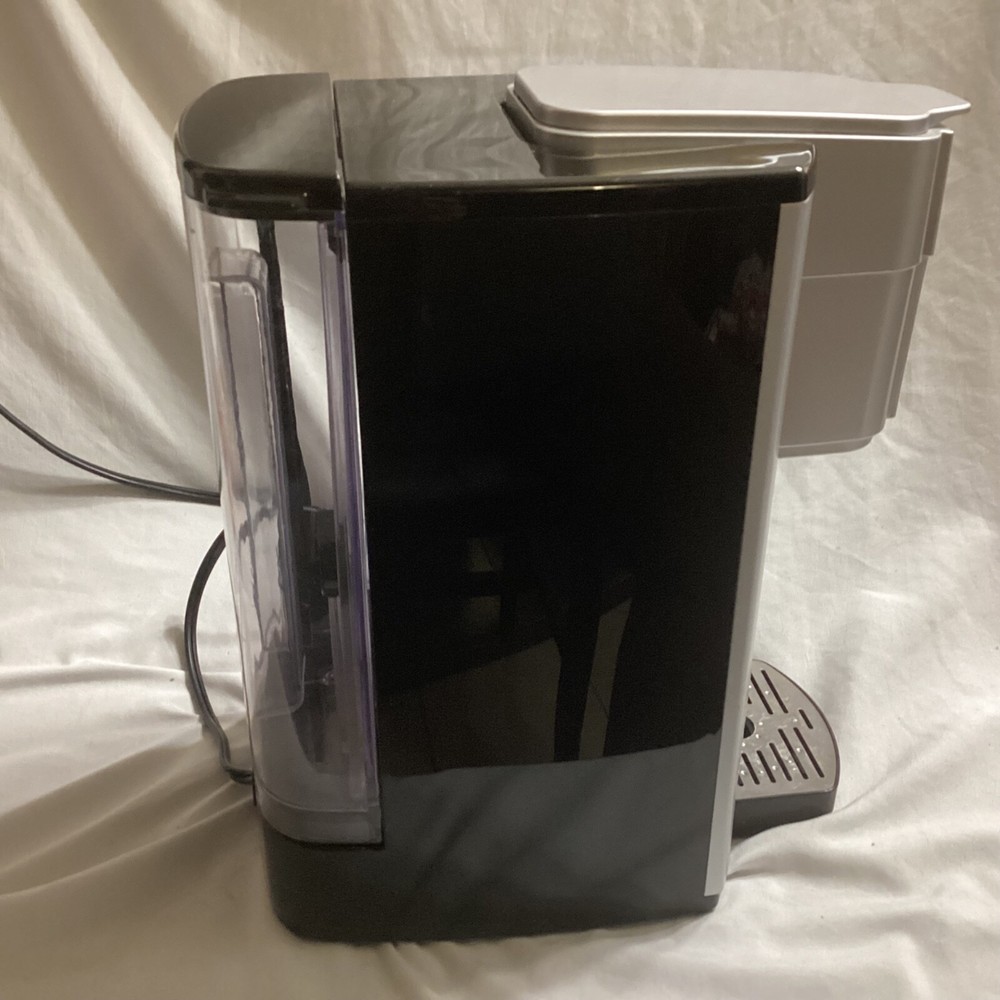 Cuisinart SS-5 Compact Single Serve Coffee Maker/Brewer. Tested & Working