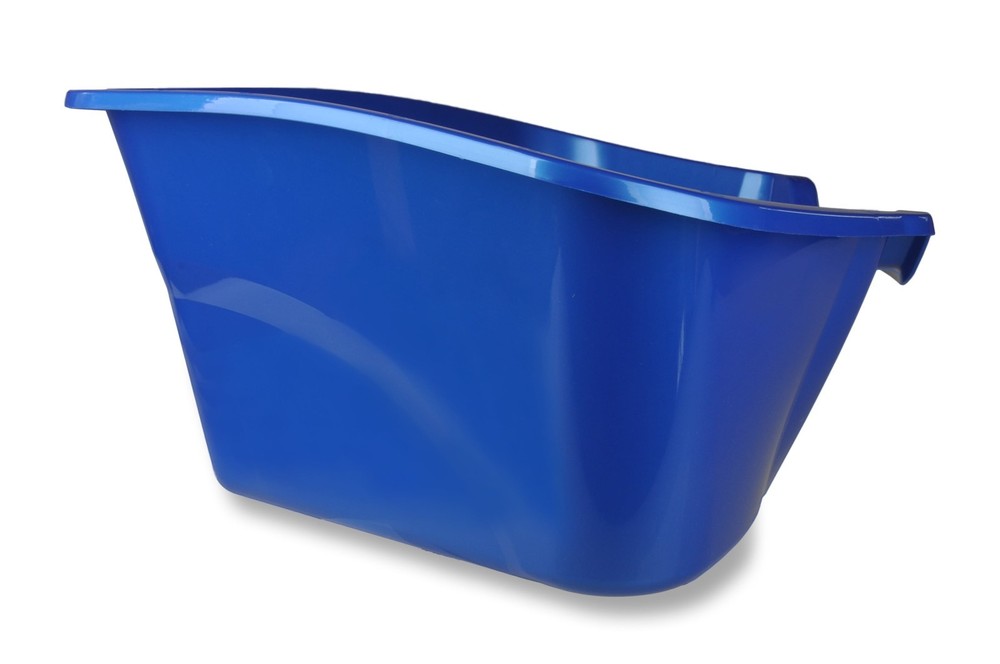 Corner Litter Pan from Van Ness High Sided Design Maximizes Corner Space Usage