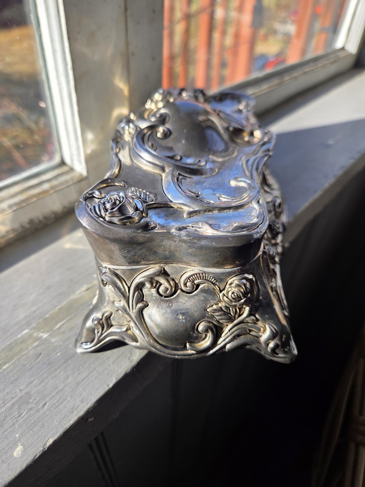 Vintage Wallace Silverplated Art Nouveau Jewelry Musicbox 1950-1960s Coffin Shap