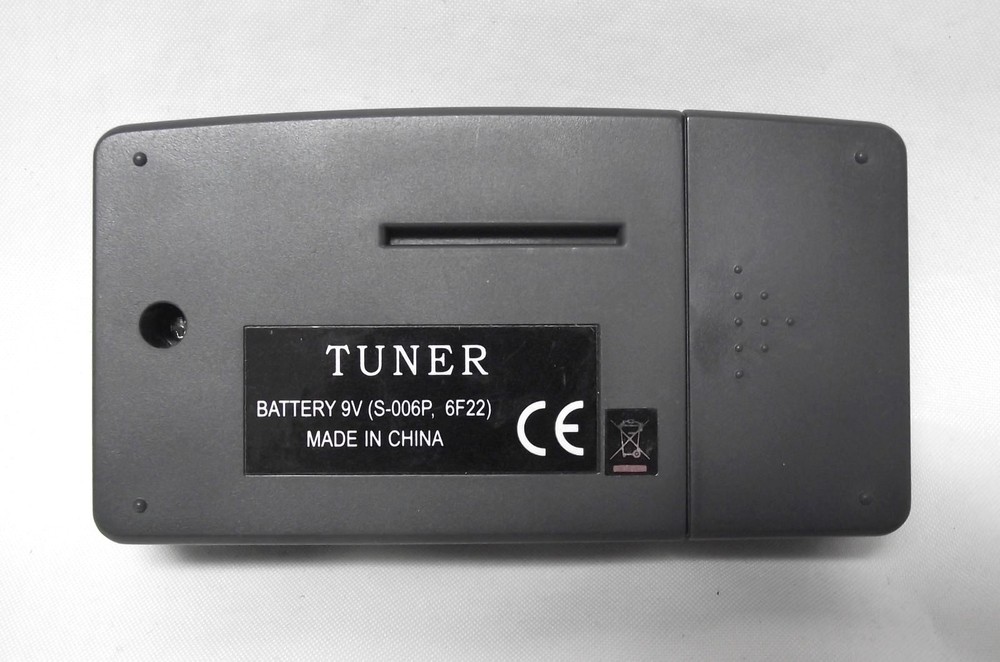 Washburn WT8 Digital Guitar Tuner