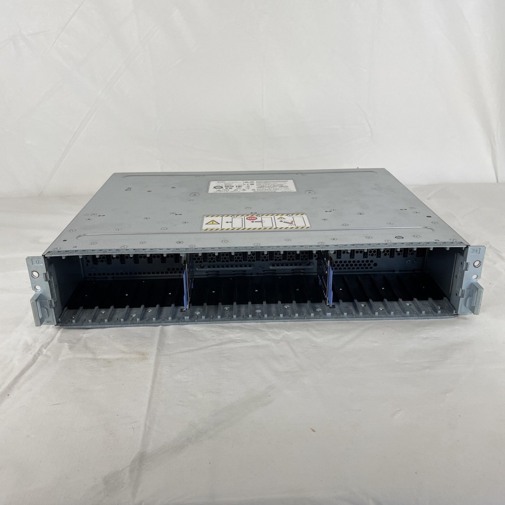 EMC TAE 25x2.5'' Hard Drive Server Array
